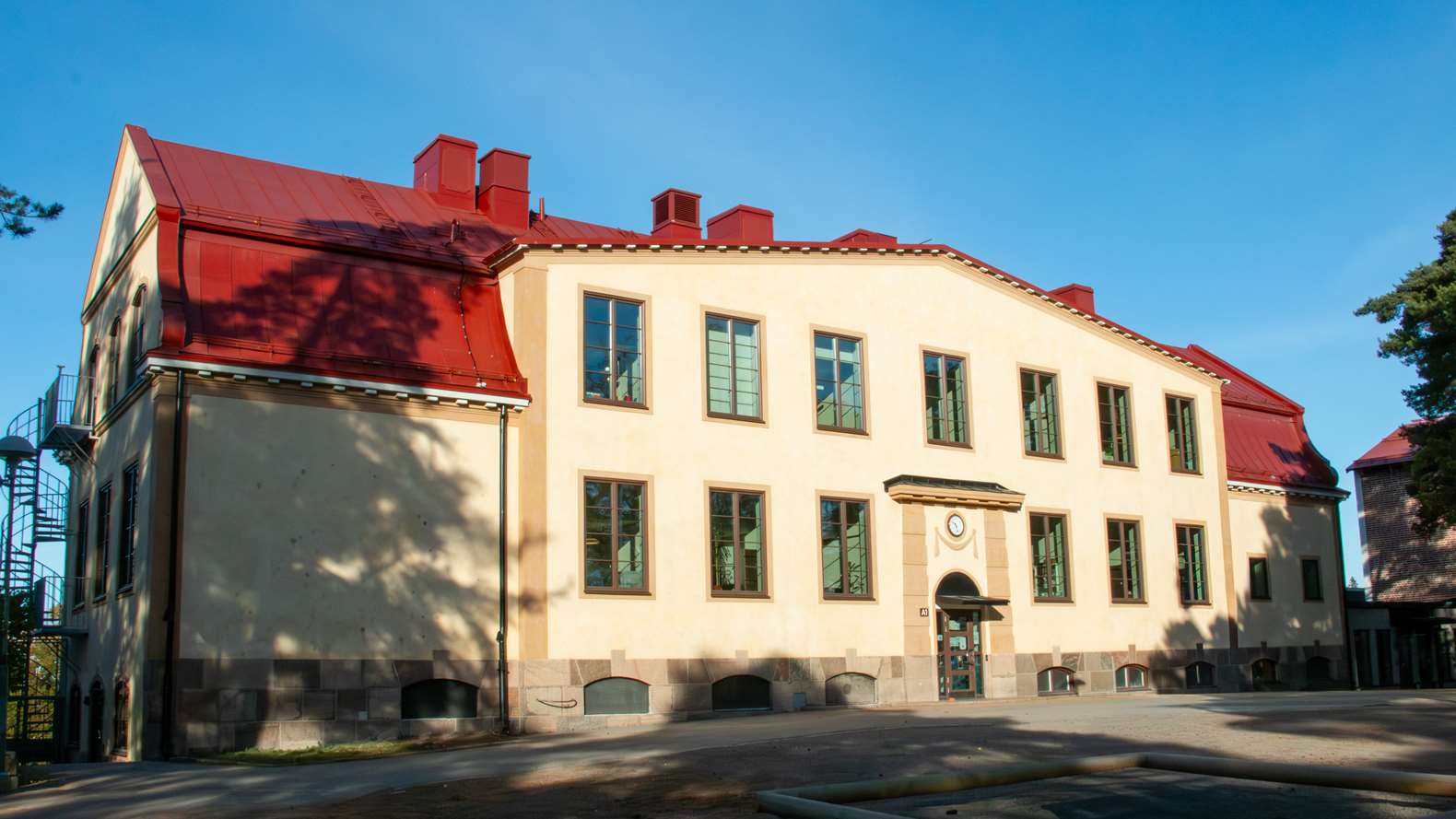 Fasabild på en skola