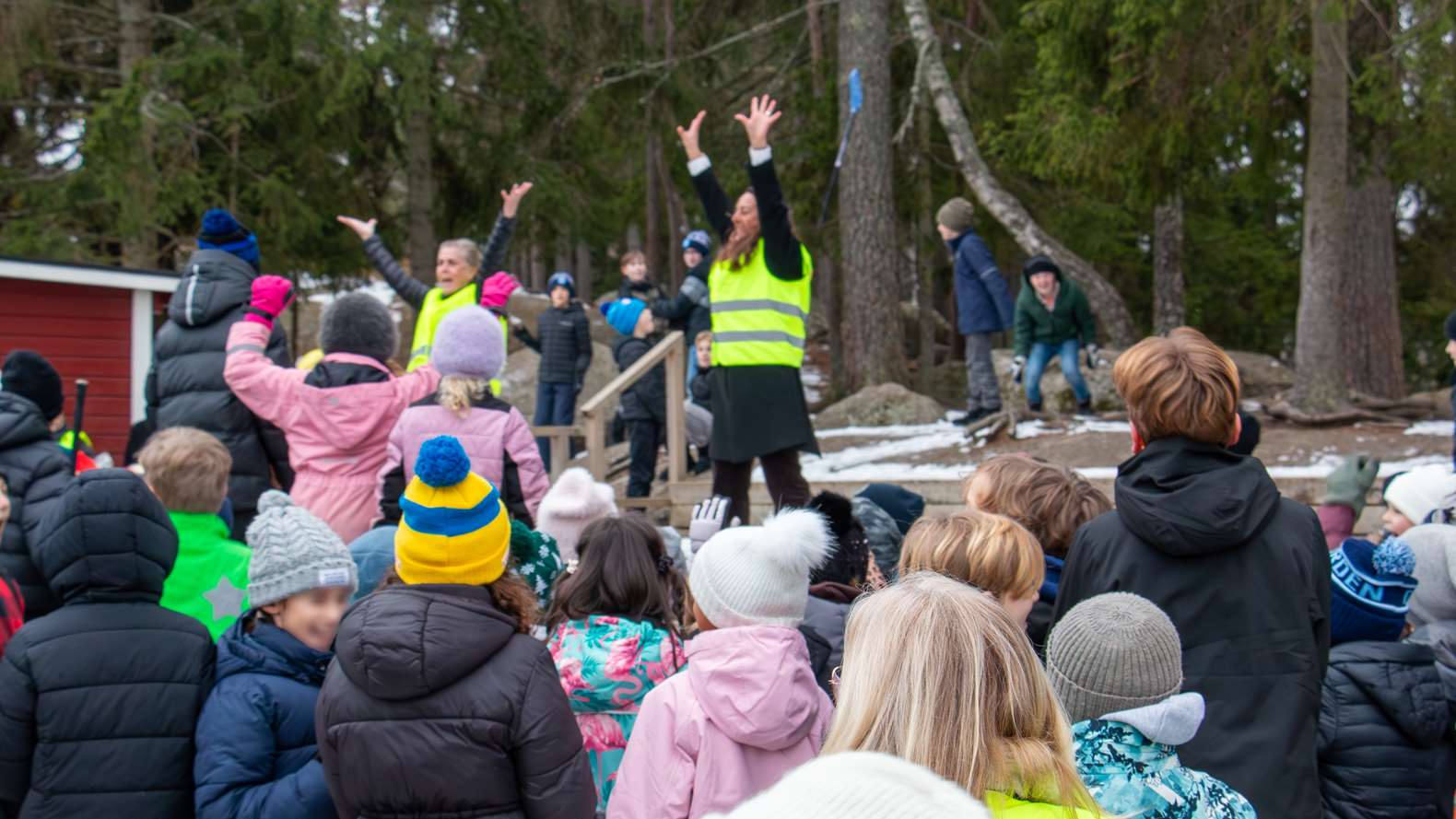 Lärare och elever jublar